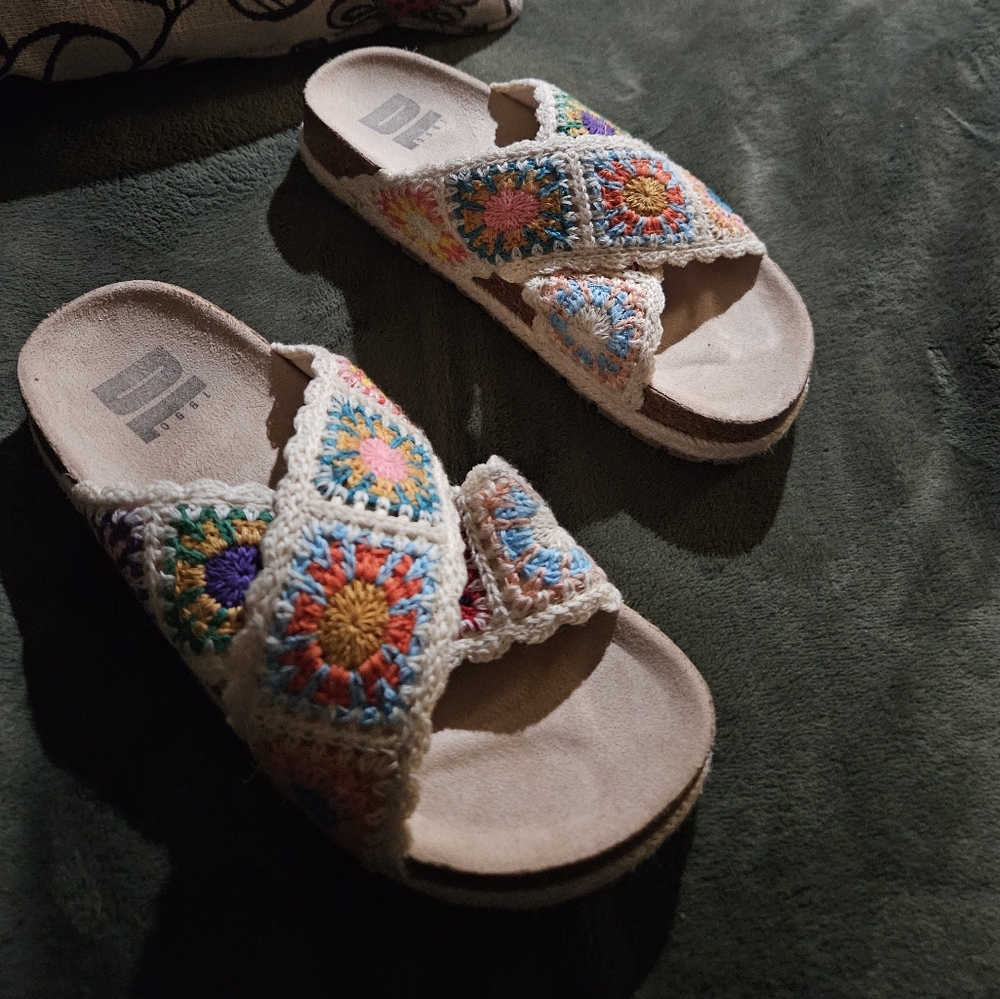 Dirty Layndry 1990 Crochet Colorful Sandals